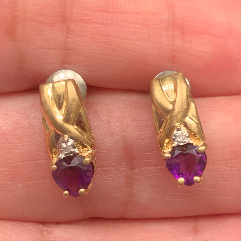 10k Diamond Amethyst Gold earrings
